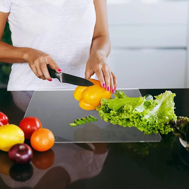 Durable Plastic Easy Grip Cutting Board for Home Kitchen
