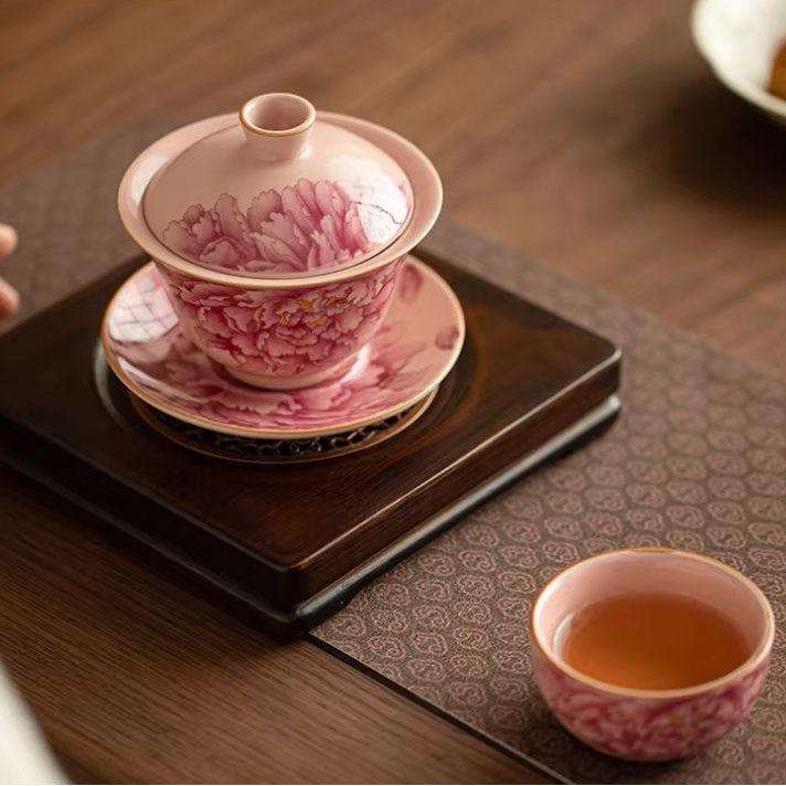 Chinese Ceramic Peony Tea Set with Lid - Hehif