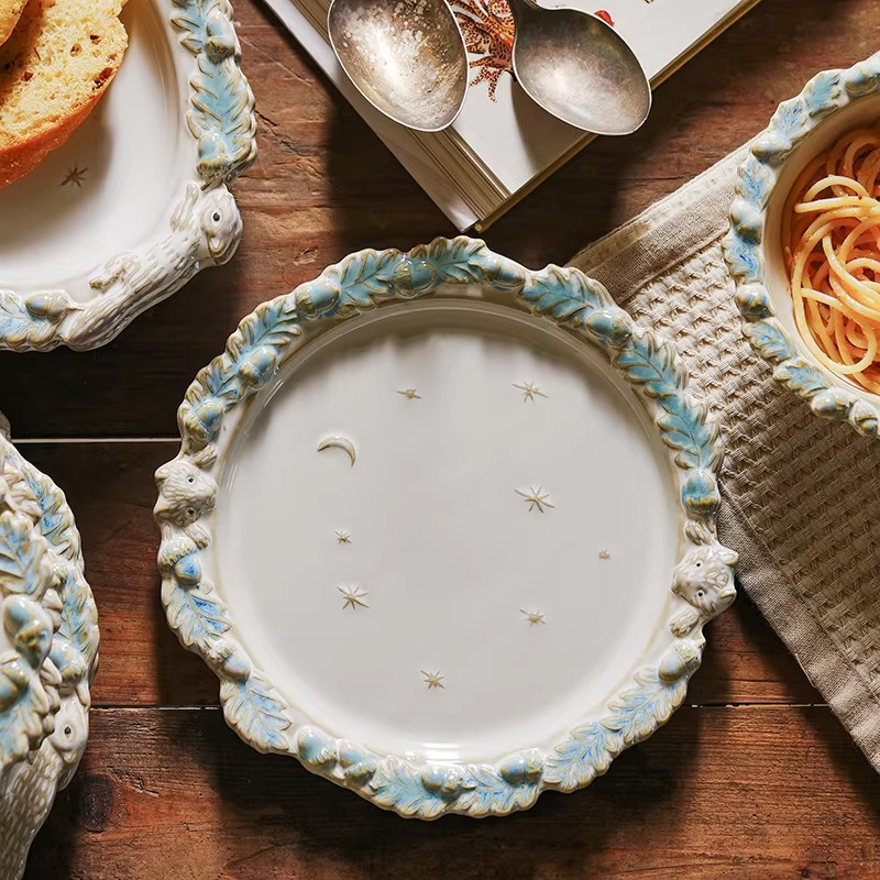 Classic White Ceramic Dinner Plate with Floral Design - Hehif