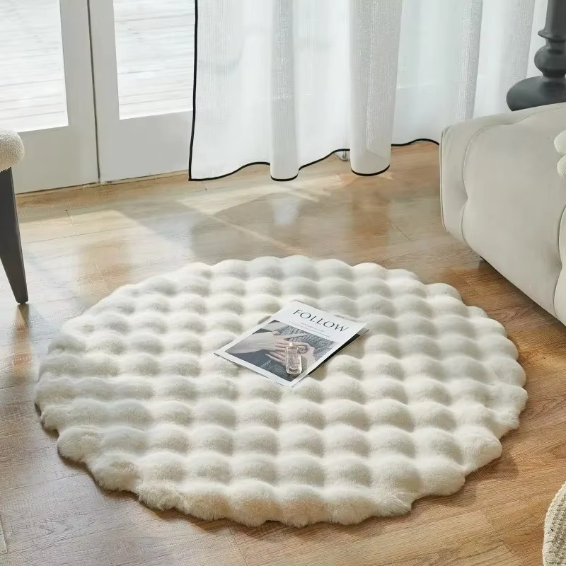 Plush Faux Fur Round Area Rug for Home Decor