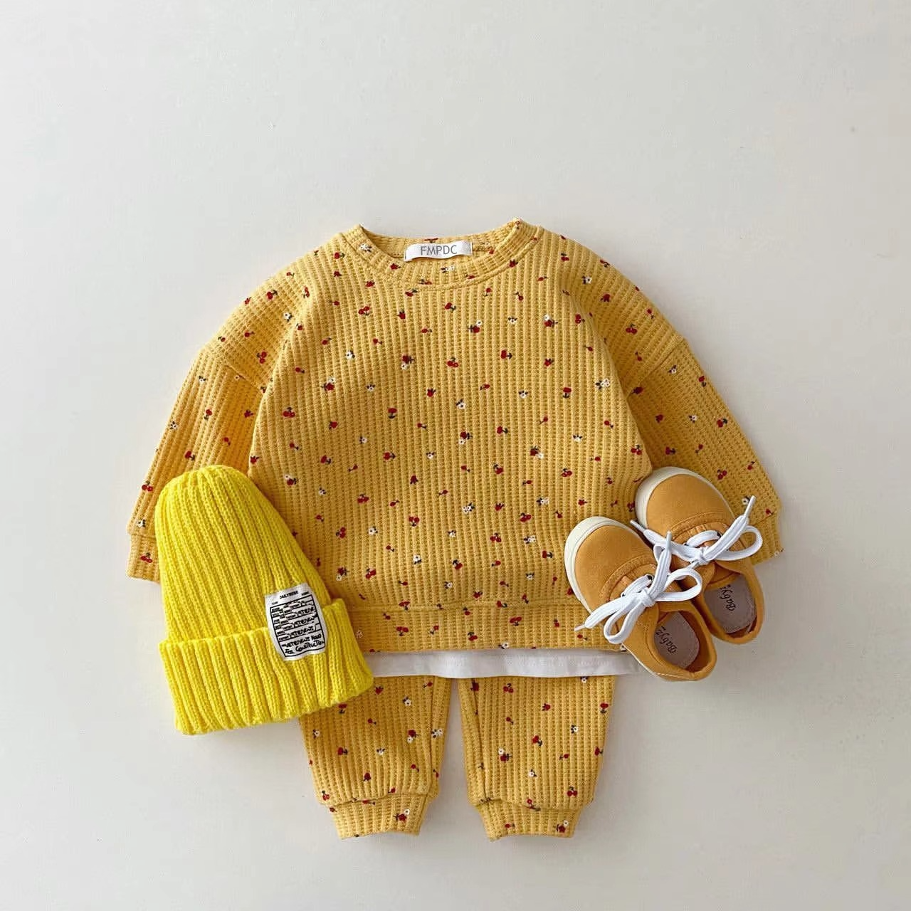 Cozy Waffle Knit Baby Boy Girl Clothes Fruit Pattern