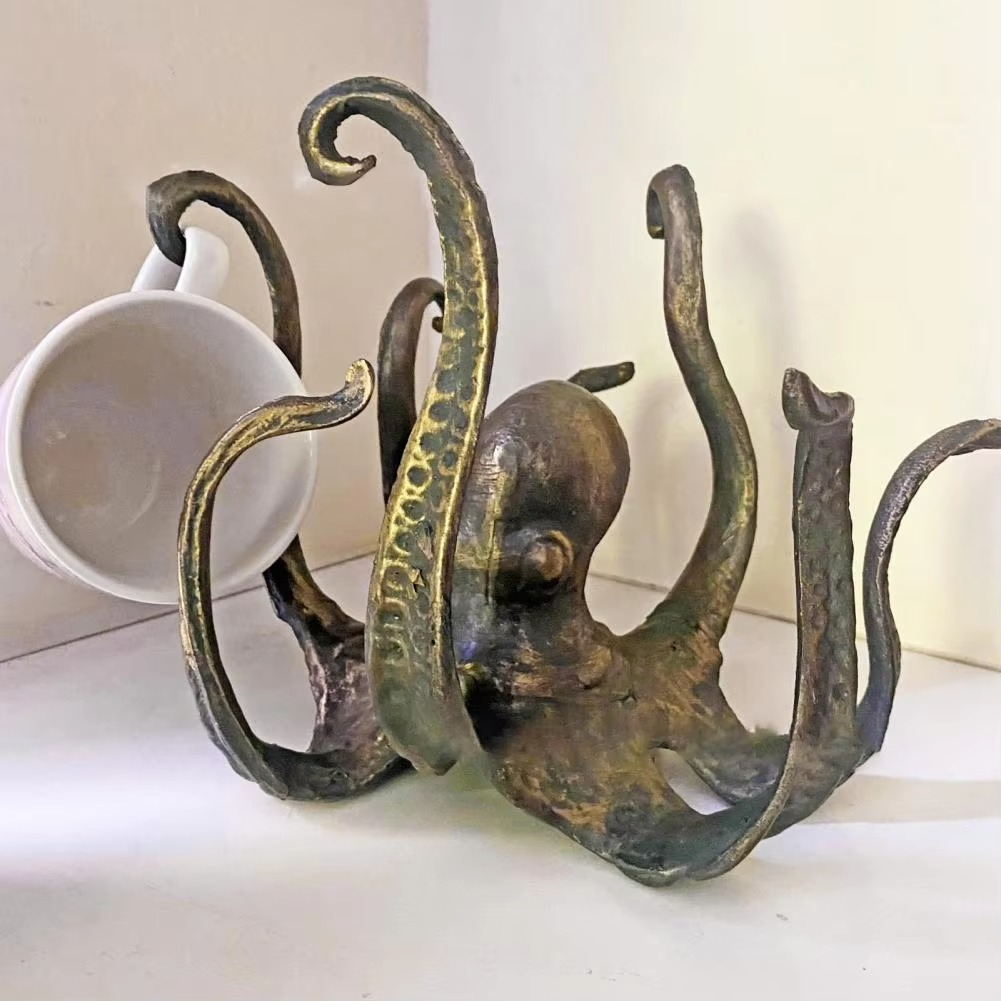 Nautical Resin Mug Organizer with Ocean Theme
