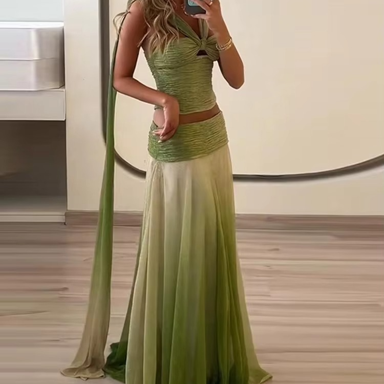Colorful Pleated 2 Piece Skirt Outfit for Women