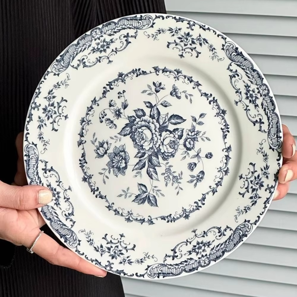 Vintage Scandinavian Floral Design Dinner Plates Set