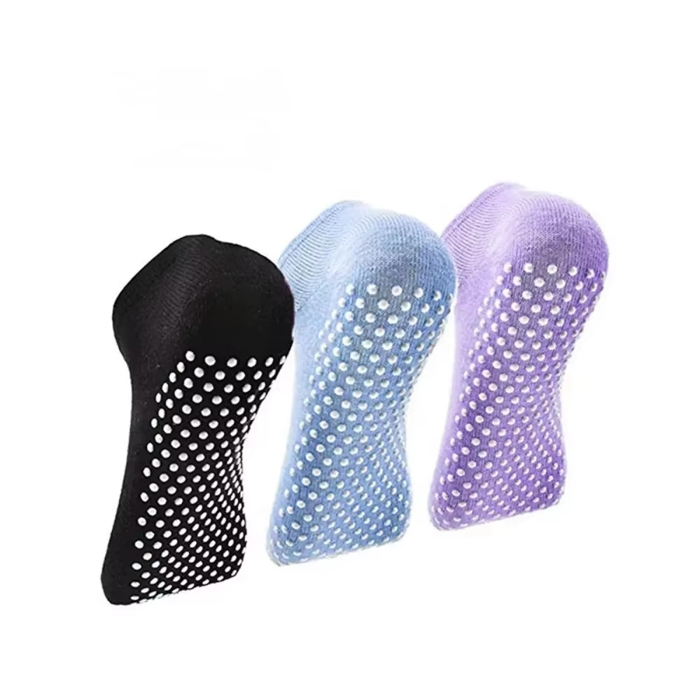 Grip Women's Sports Yoga Socks for Fitness Activities