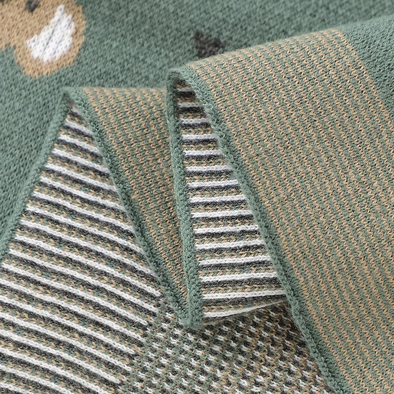 Cozy Plush Baby Blanket with Adorable Koala Pattern