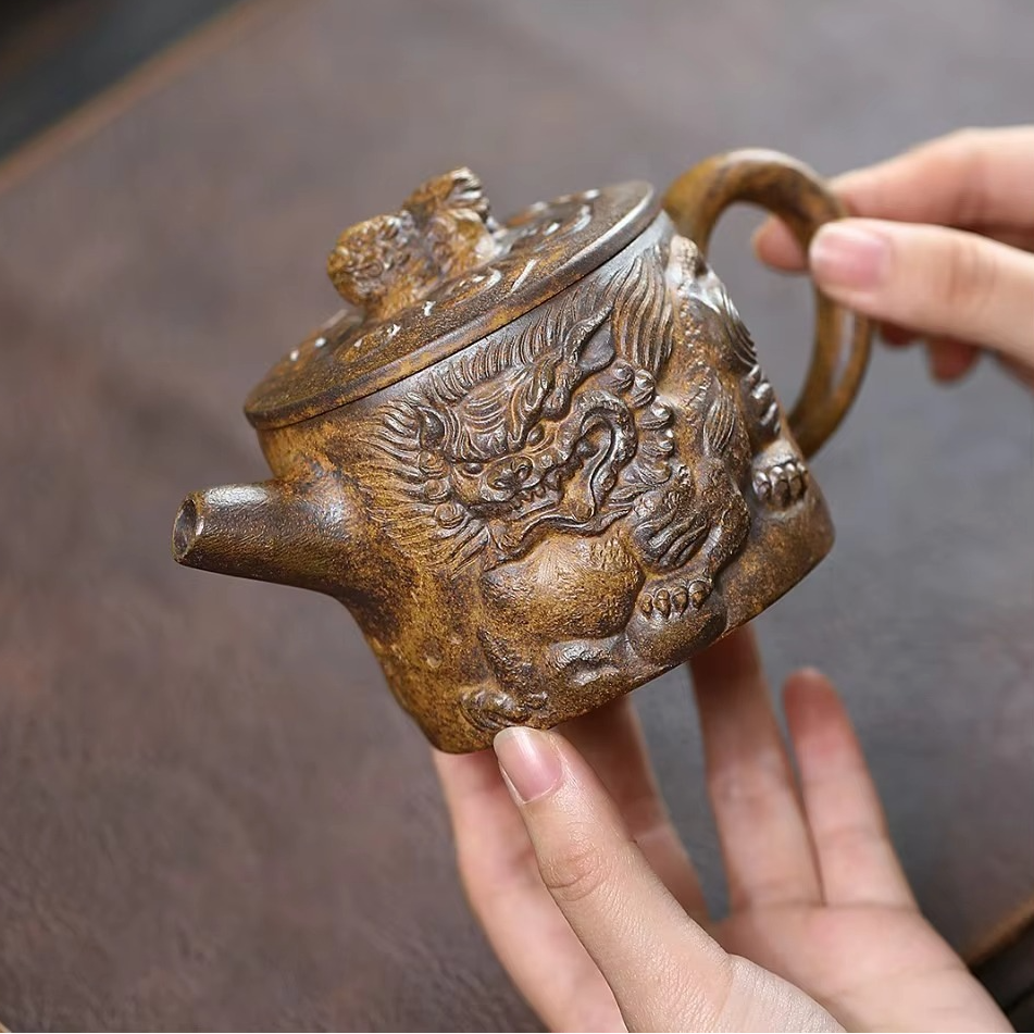Traditional Chinese Purple Clay Teapot 9.5oz - Hehif