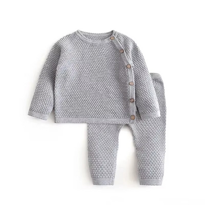 Soft Knit Baby Clothes Set for Autumn and Winter