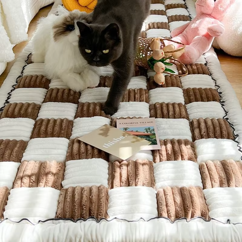 Comfortable Non Slip Pet Bed Mat & Couch Cover - Hehif