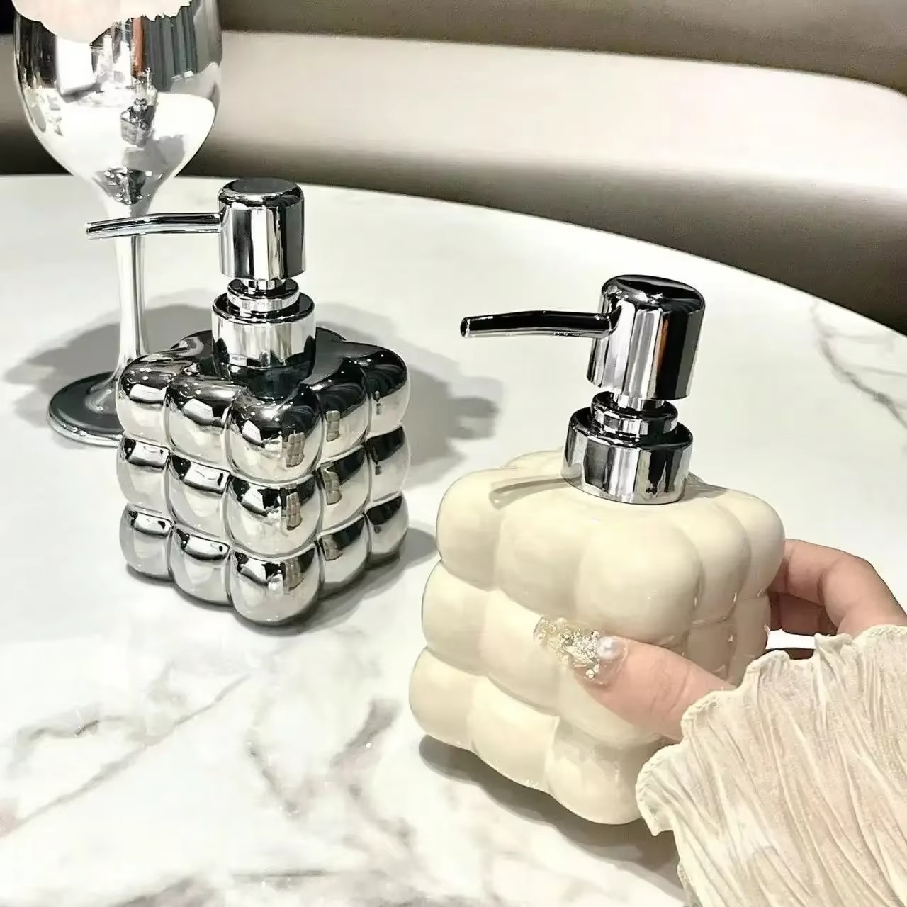 Refillable Liquid Soap Pump Bottle for Hand Soap and Lotion