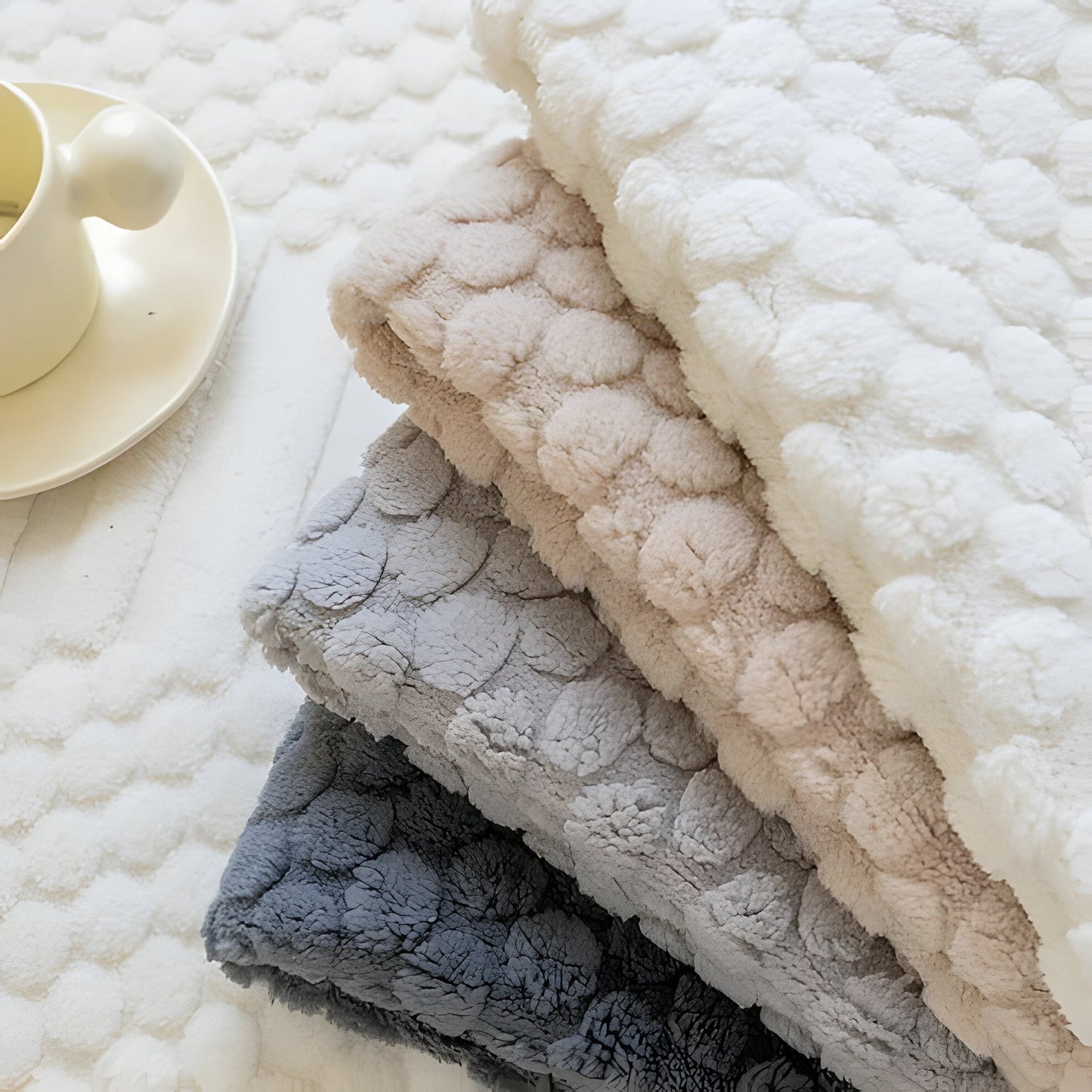 Plush Fuzzy Sofa Throw for Cold Weather Comfort
