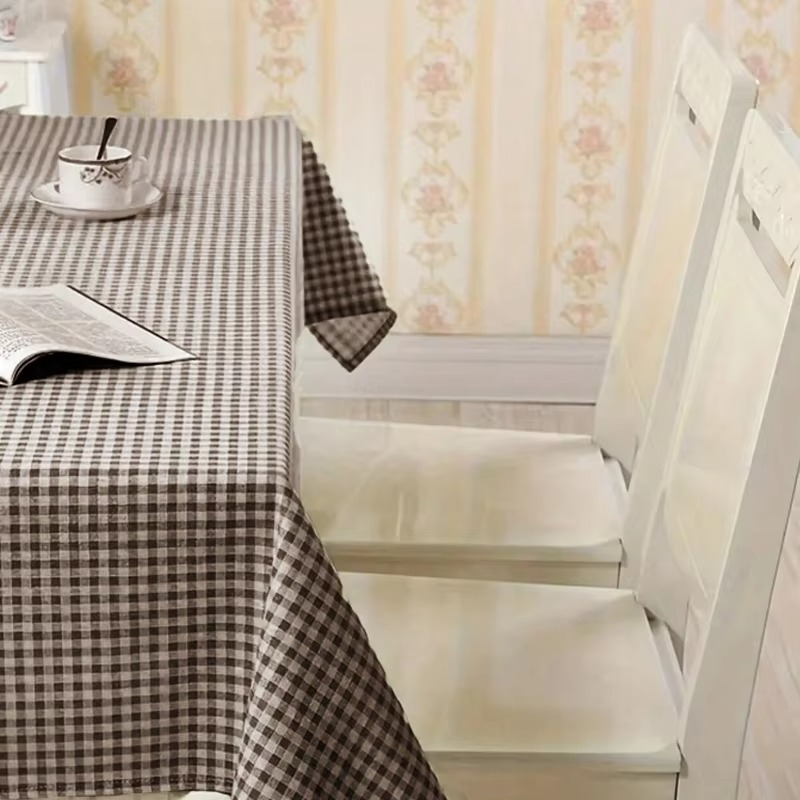 Vintage Plaid Table Cover for Dining and Parties