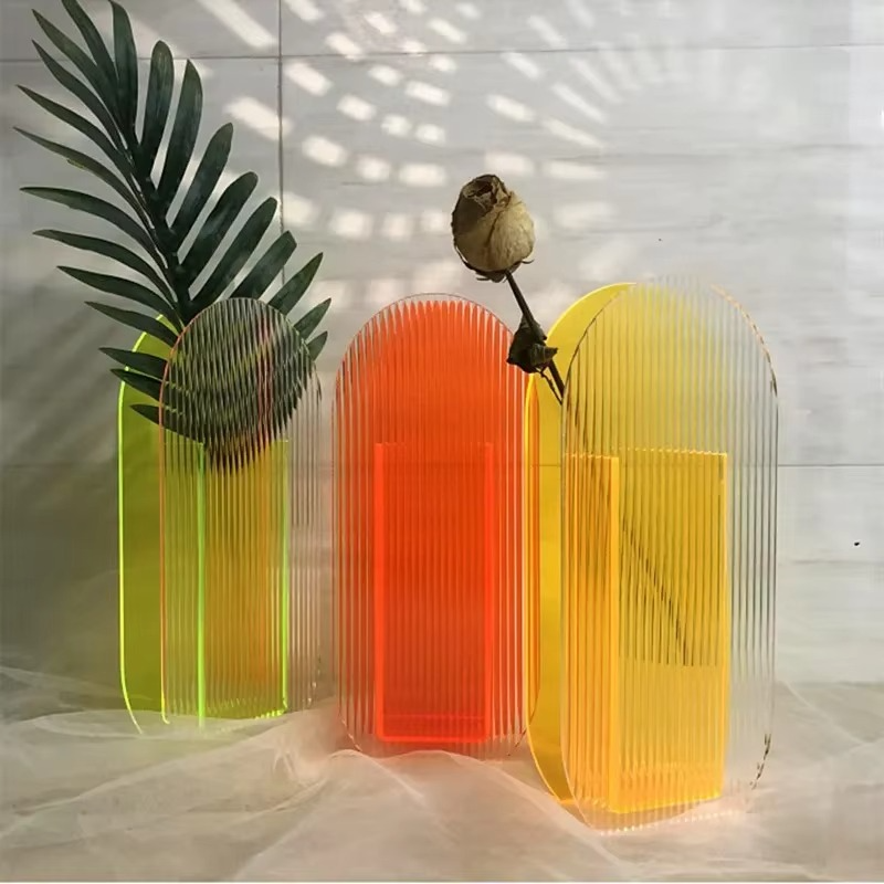 Stylish Glass Floral Vase for Living Room Decor