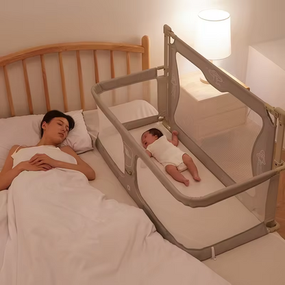 Compact Collapsible Baby Bed with Secure Sides and Airy Mesh