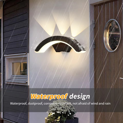 Stylish 10W IP65 Outdoor LED Wall Light for Patio