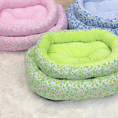 Plush Warm Pet Home for Cats and Small Pets