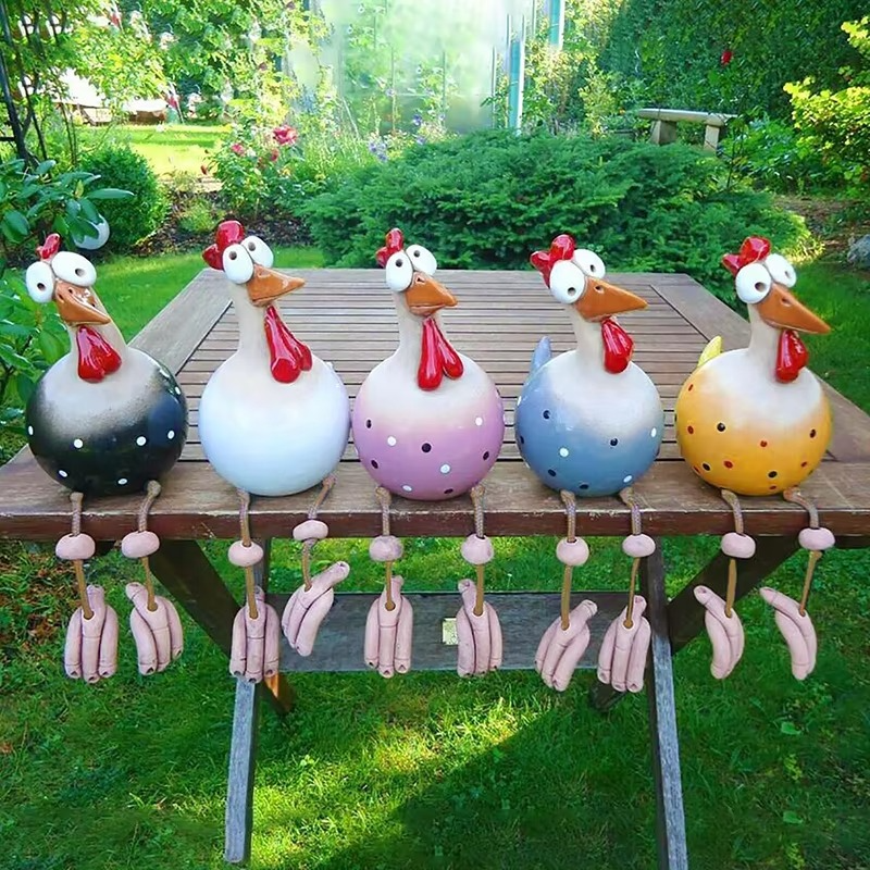 Quirky Outdoor Resin Chicken Yard Decoration