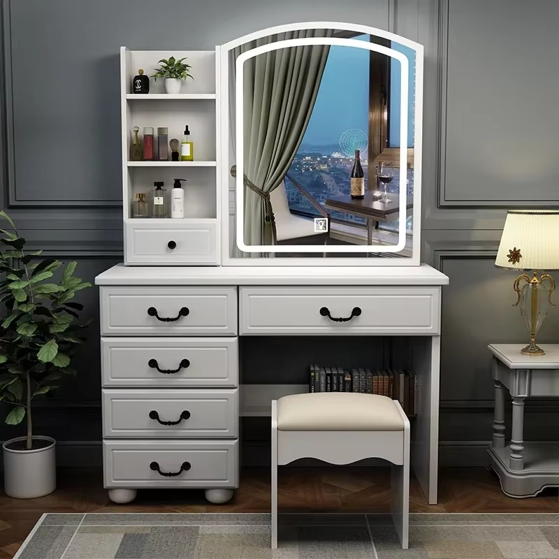 Stylish Oak Vanity Table with Mirror and Drawers