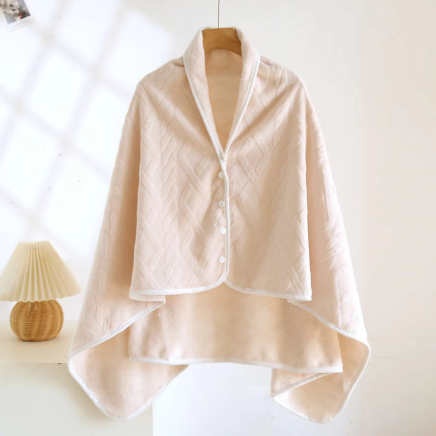 Soft Plush Shawl Blanket for Winter Warmth