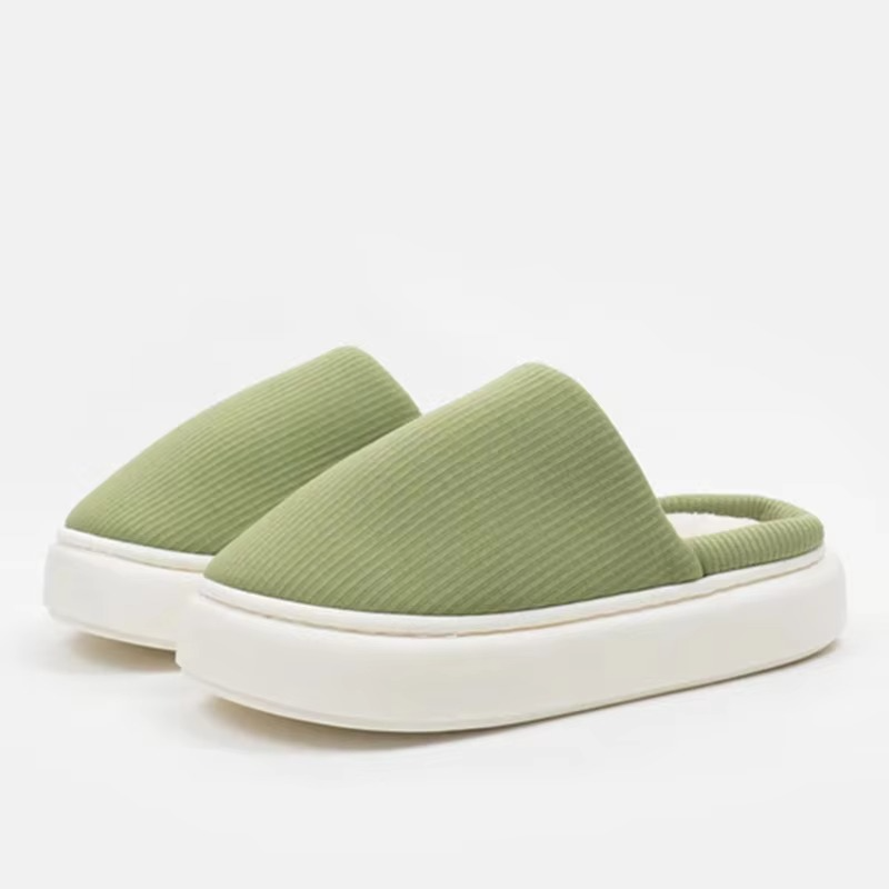 Cozy Fleece Indoor Slippers for Men Women