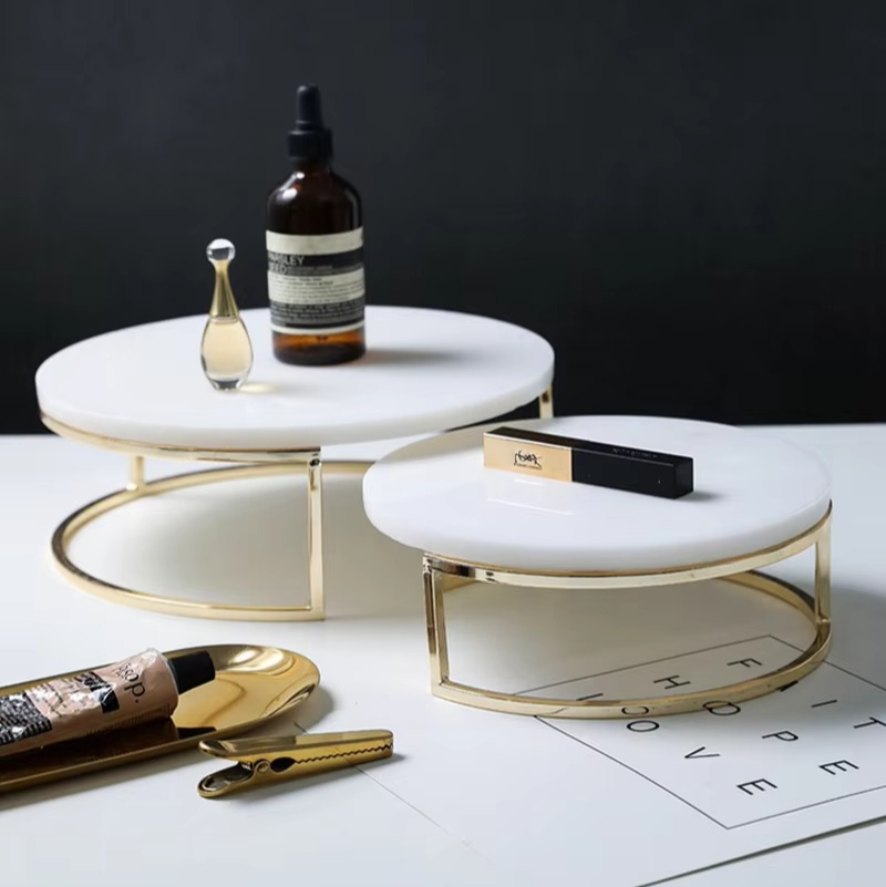 Elegant White Marble Cake Display Server - Hehif