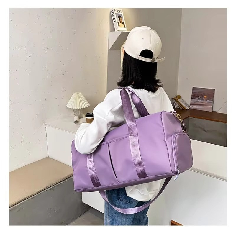 Durable Athletic Duffel Bag with Shoe Pocket and Travel Compartments
