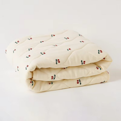 Soft Baby Quilt and Crib Blanket