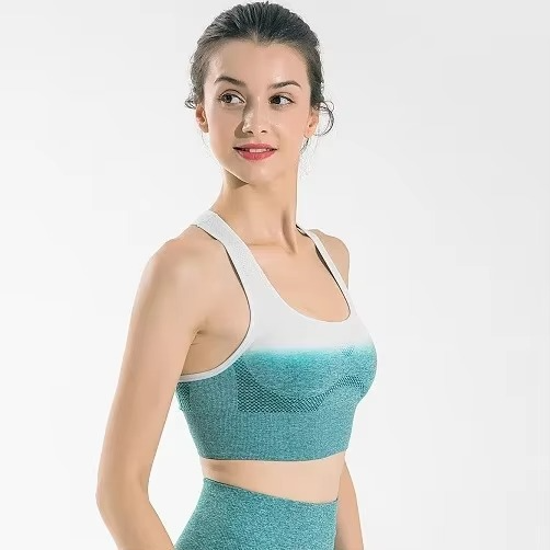 Comfortable Sports Bra and Yoga Tank Top Set