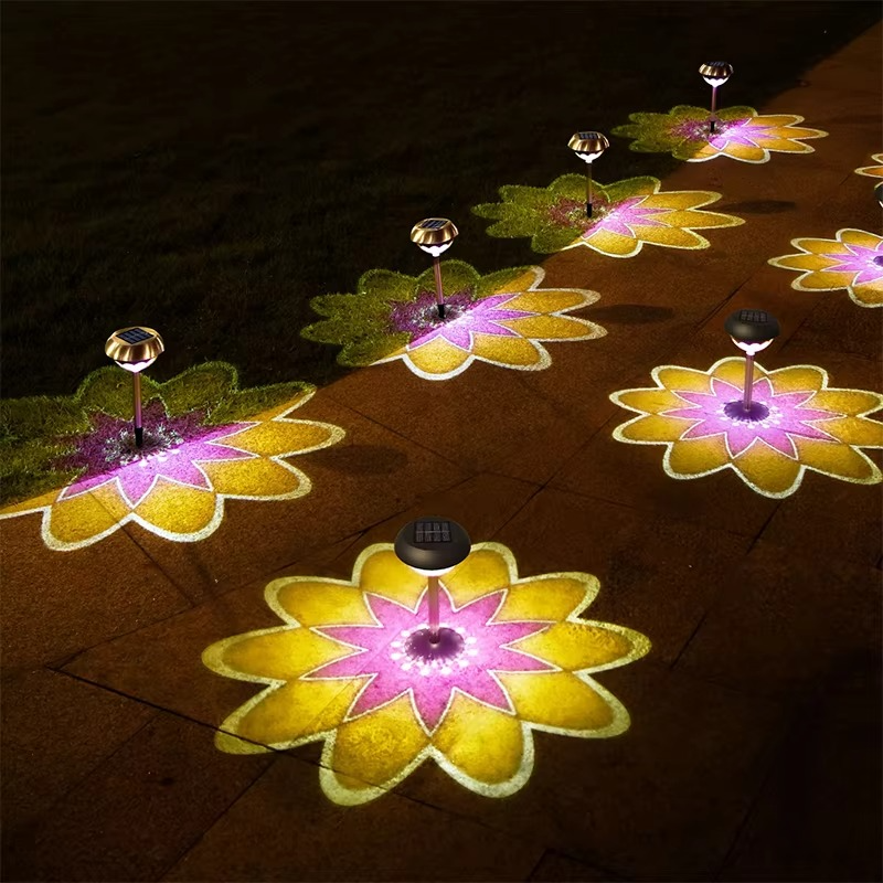 Outdoor 3 in 1 Solar Powered Yard Light