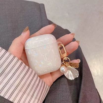 Pretty White Shell AirPods Case with Keychain