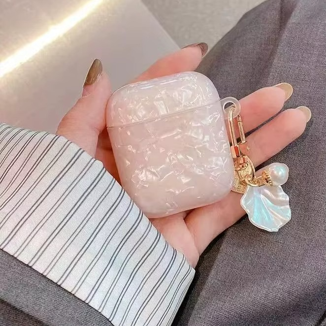 Pretty White Shell AirPods Case with Keychain