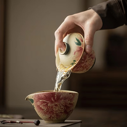 White Ceramic Chinese Tea Cup With Infuser Lid