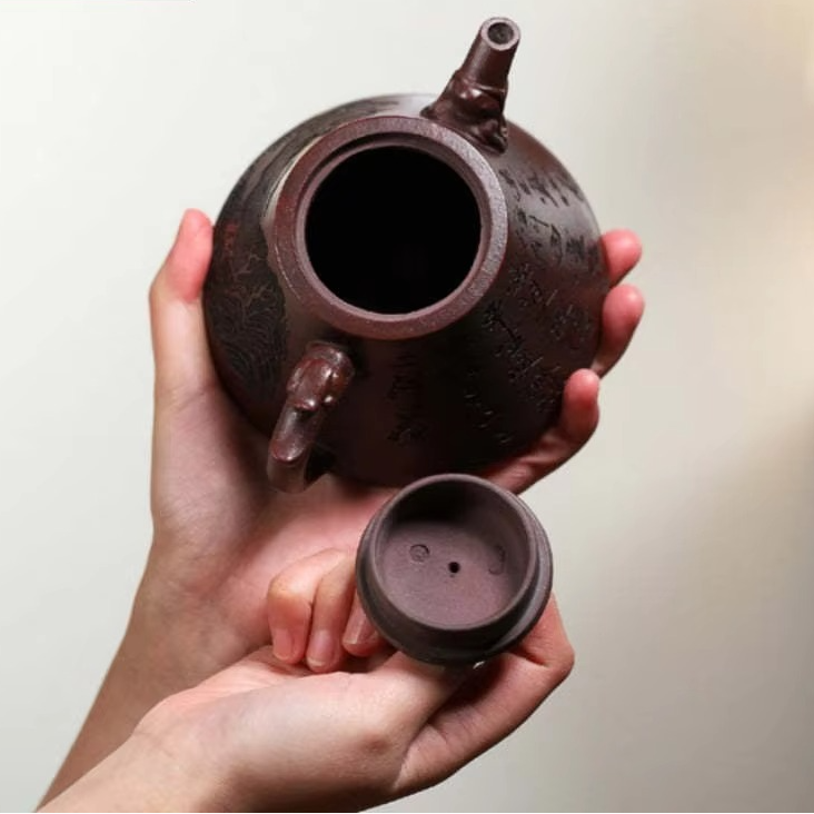 Authentic Chinese Clay Tea Pot 10.5oz Classic Design