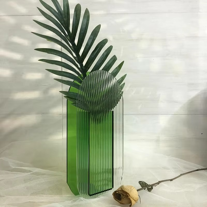 Stylish Glass Floral Vase for Living Room Decor