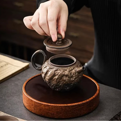 Classic Porcelain Tea Pot with Strainer for Herbal Tea