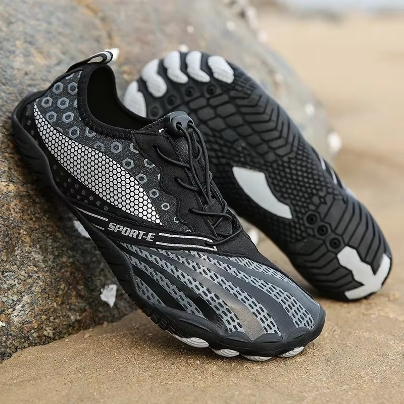 Waterproof Hiking Beach Shoes for Men and Women