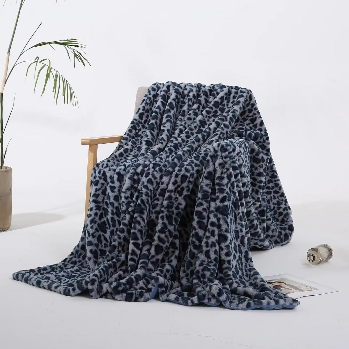Faux Fur Leopard Pattern Plush Throw Blanket