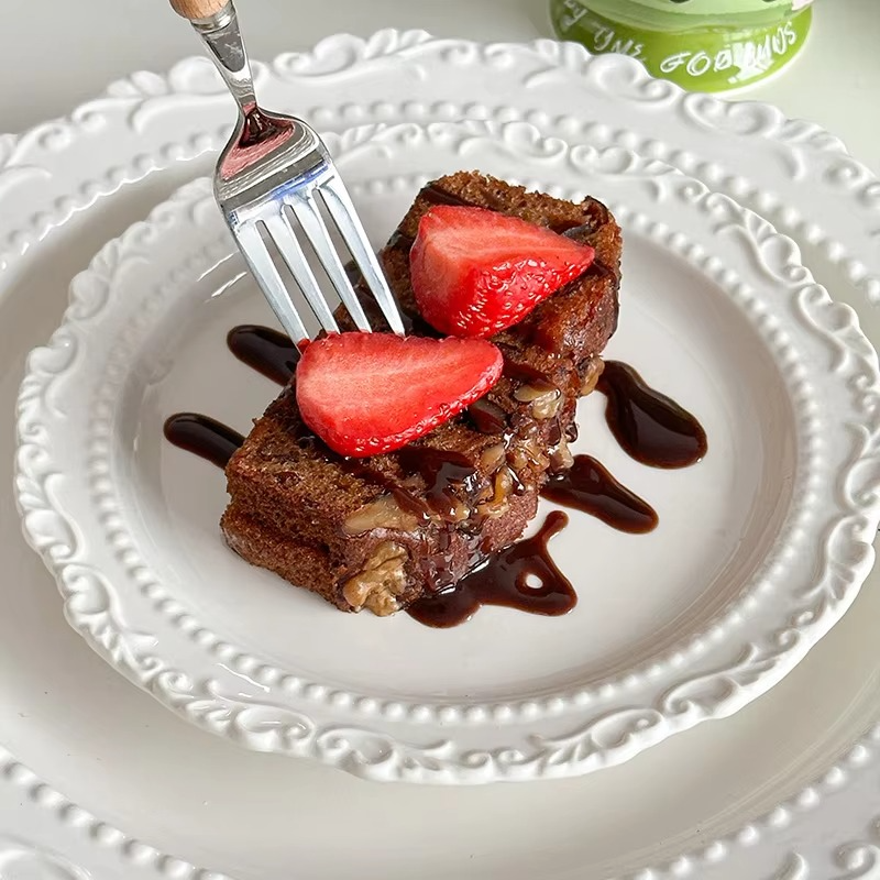 Delicate White Ceramic Dessert Plate