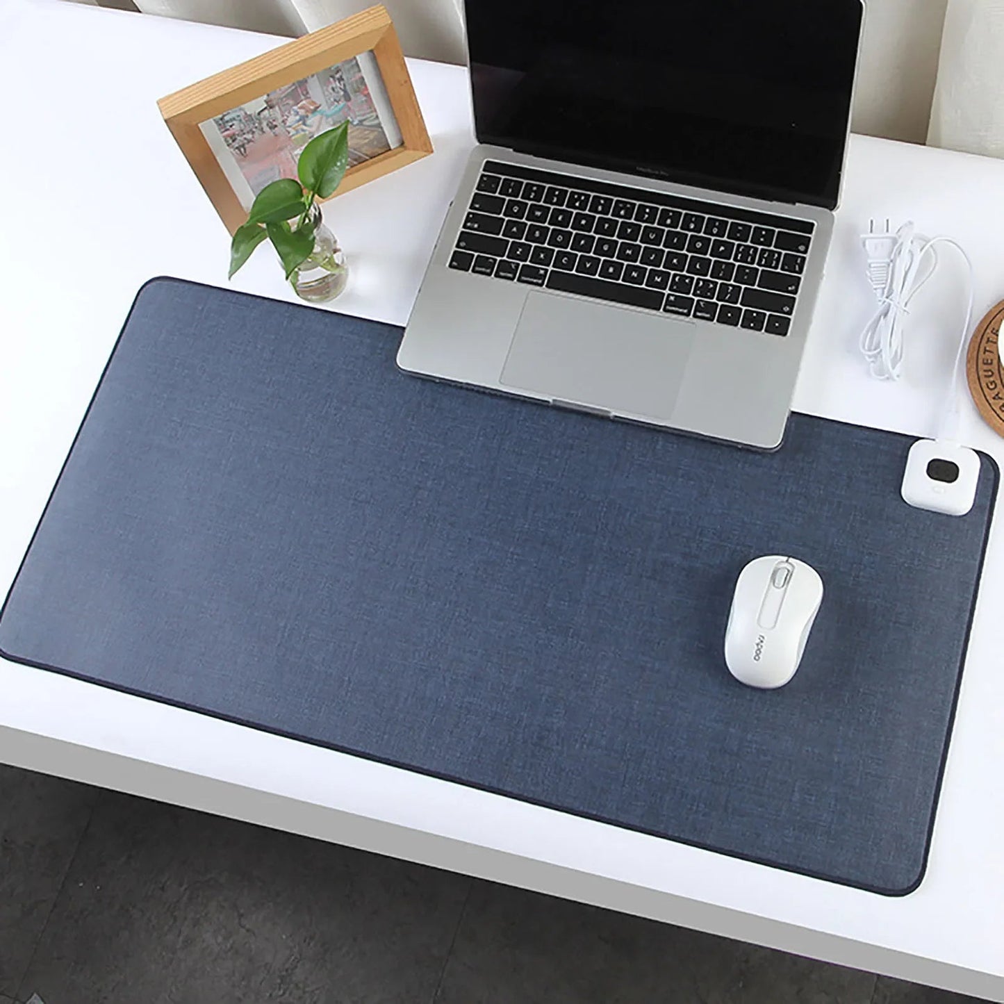 Warm Ergonomic Mouse Pad with Adjustable Heat