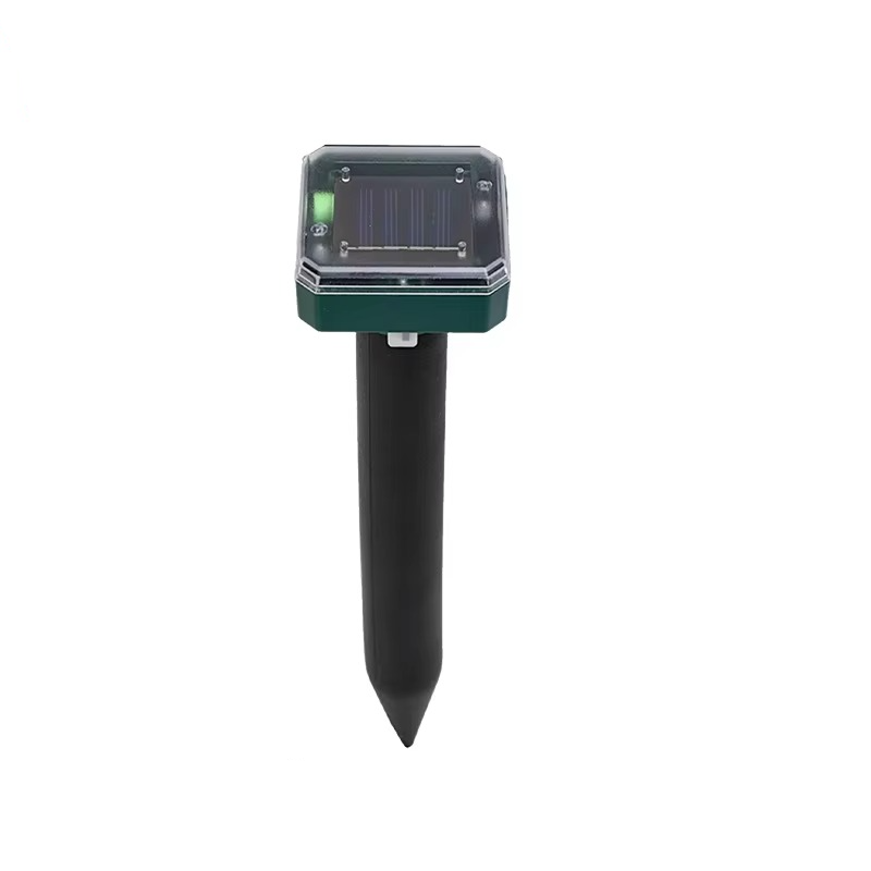 Outdoor Pest Control Solar Repeller for Garden Yards