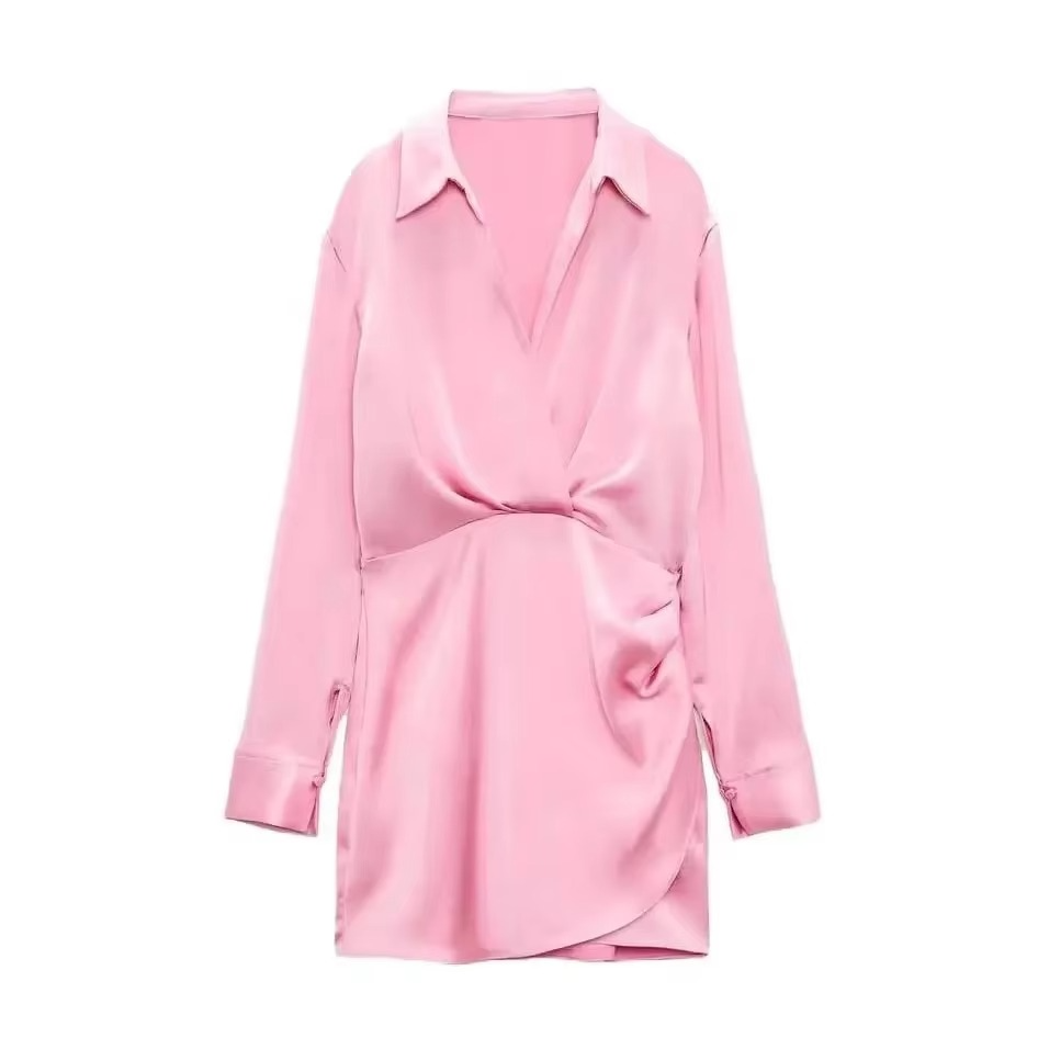 Lightweight Satin Mini Dress with Collar and Long Sleeves