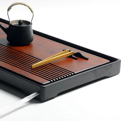 Spacious Bamboo Tea Server with Built-in Water Reservoir