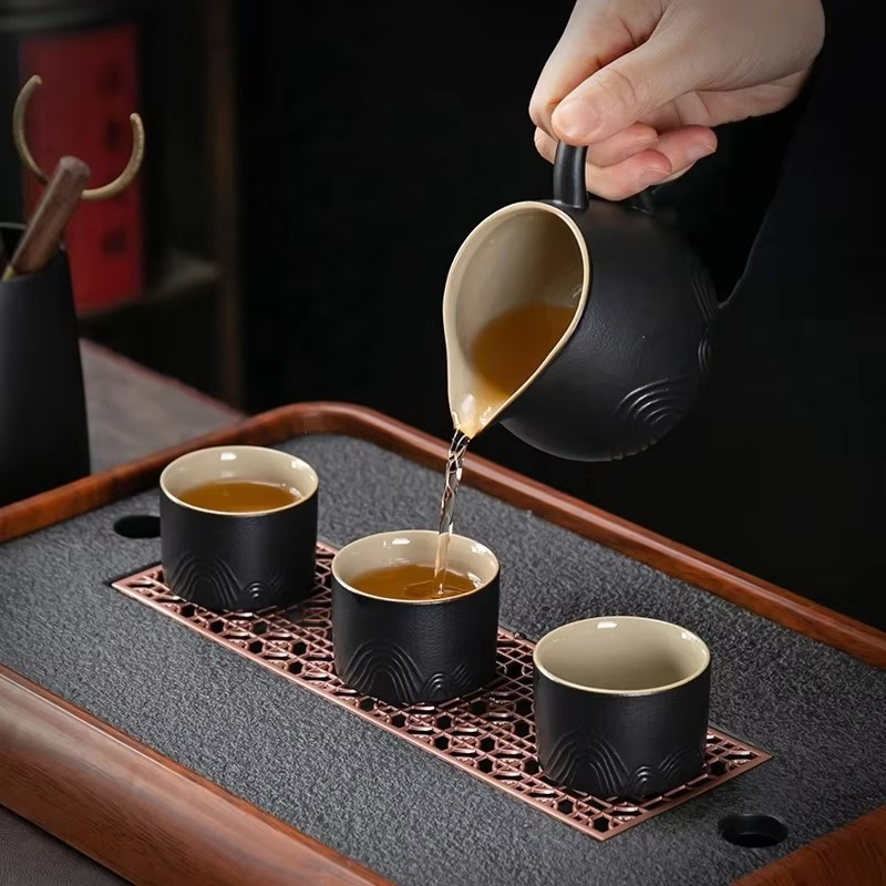 Traditional Chinese Tea Set with Safe Handle Teapot and Cups - Hehif