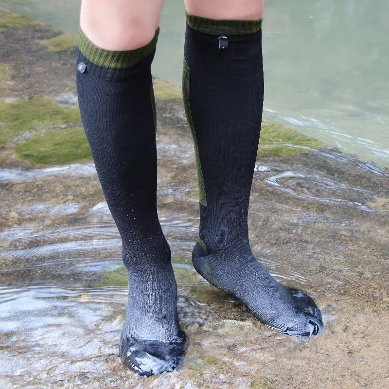 Moisture Wicking Hiking Socks for Men and Women