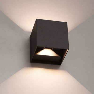 Elegant Modern LED Wall Light
