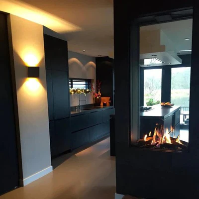 Elegant Modern LED Wall Light