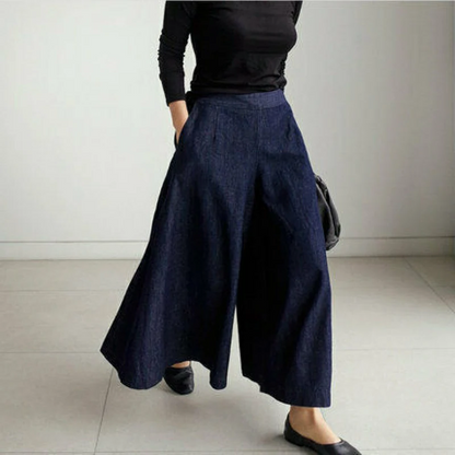 Comfortable Women's Relaxed Fit Jeans