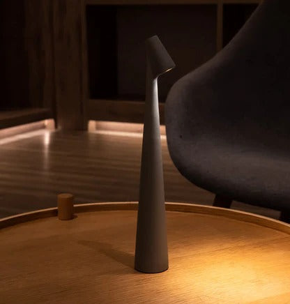Simple Modern Desk Lamp