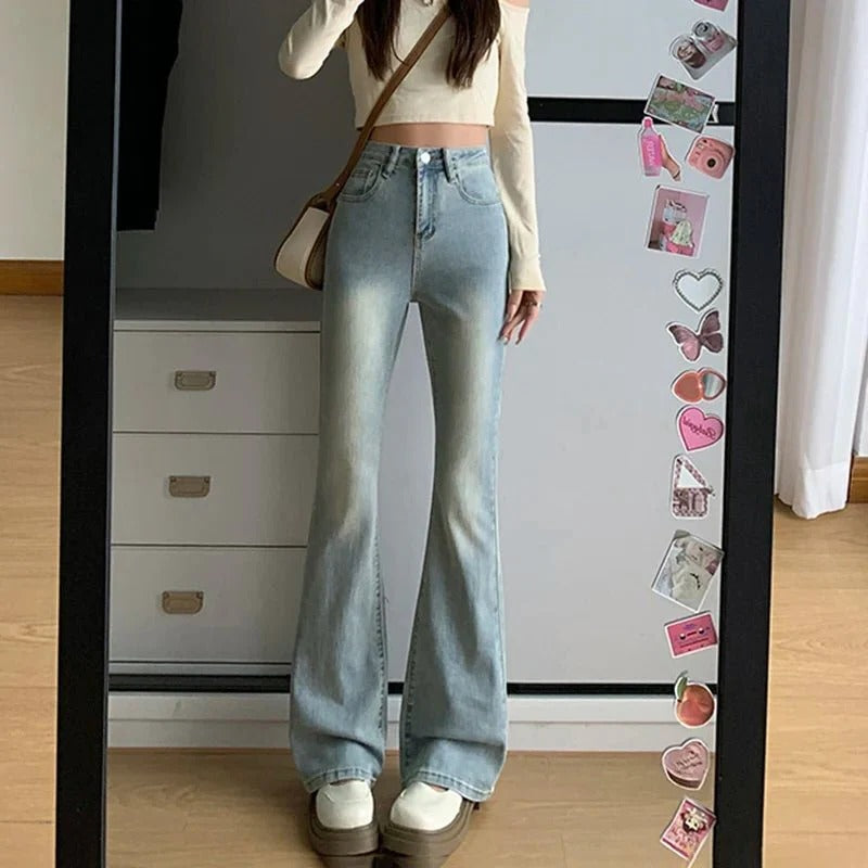 Classic Fit Women's Straight Leg Jeans
