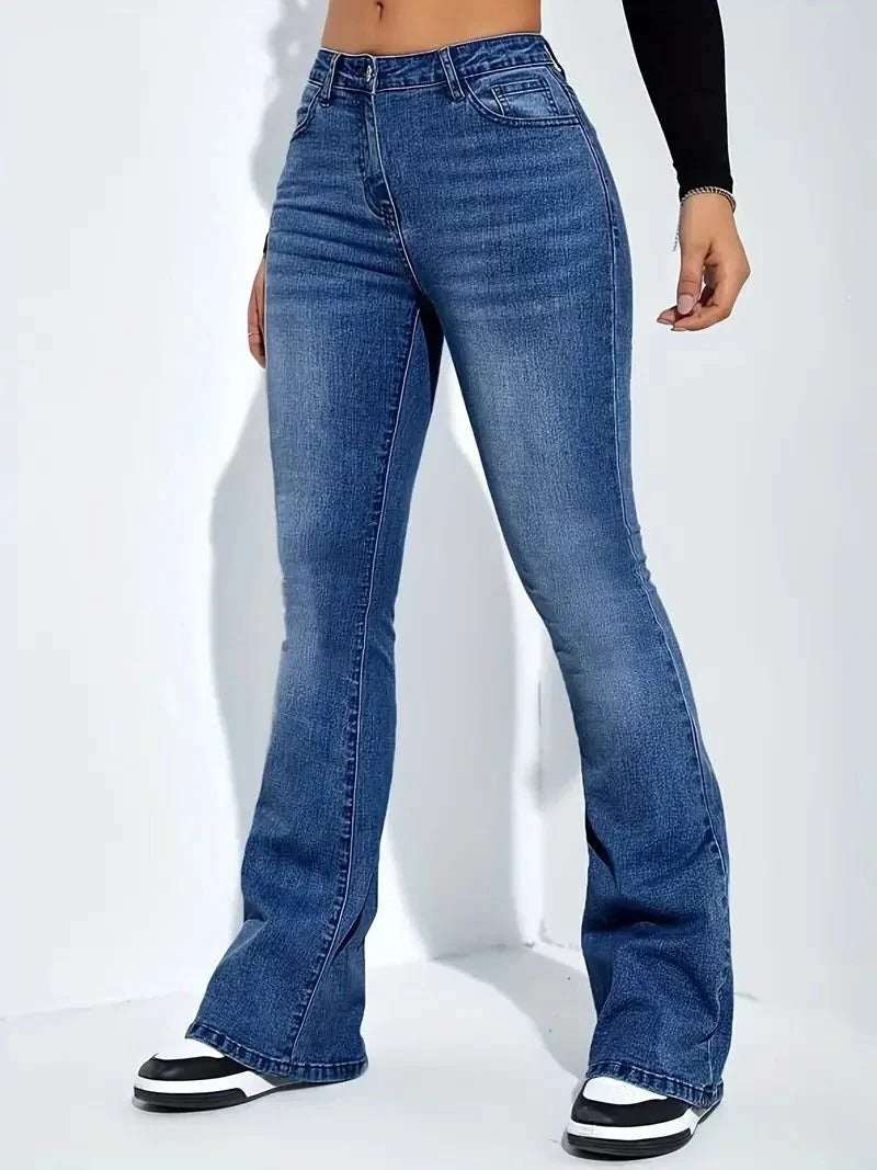 Classic Fit Women's Straight Leg Jeans